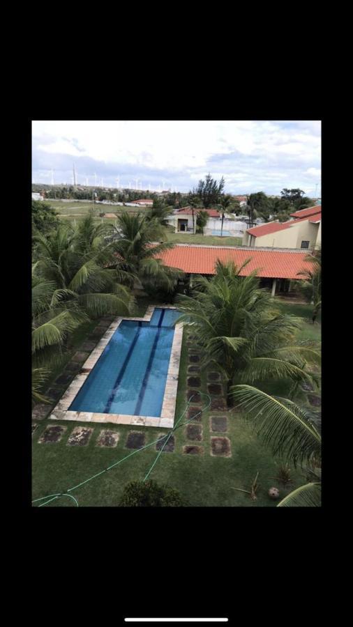 Apartamento com vista para o mar, piscina , deck , playground e estacionamento . Taíba Exterior foto